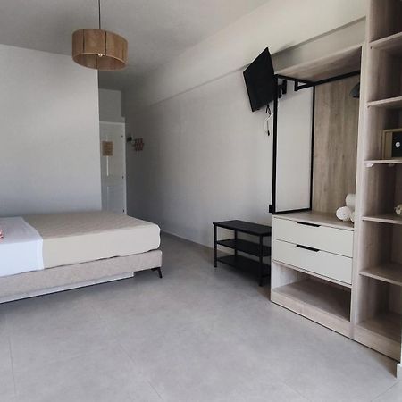 Nostos Studios Golden Beach Chrisi Ammoudia Exterior foto