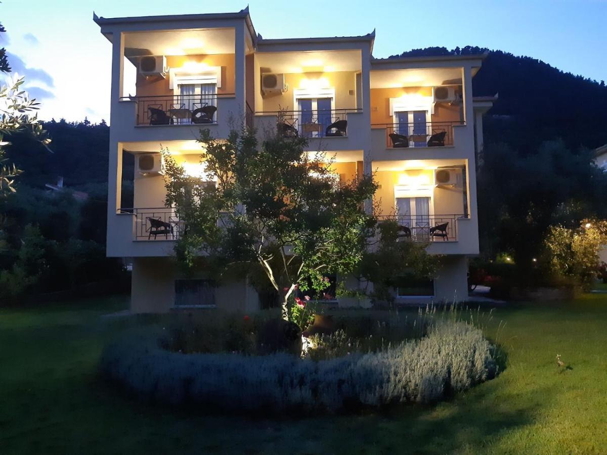 Nostos Studios Golden Beach Chrisi Ammoudia Exterior foto