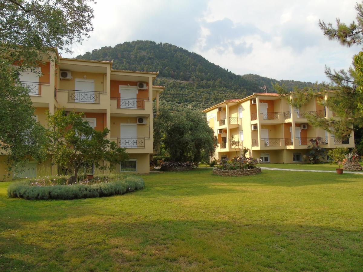 Nostos Studios Golden Beach Chrisi Ammoudia Exterior foto