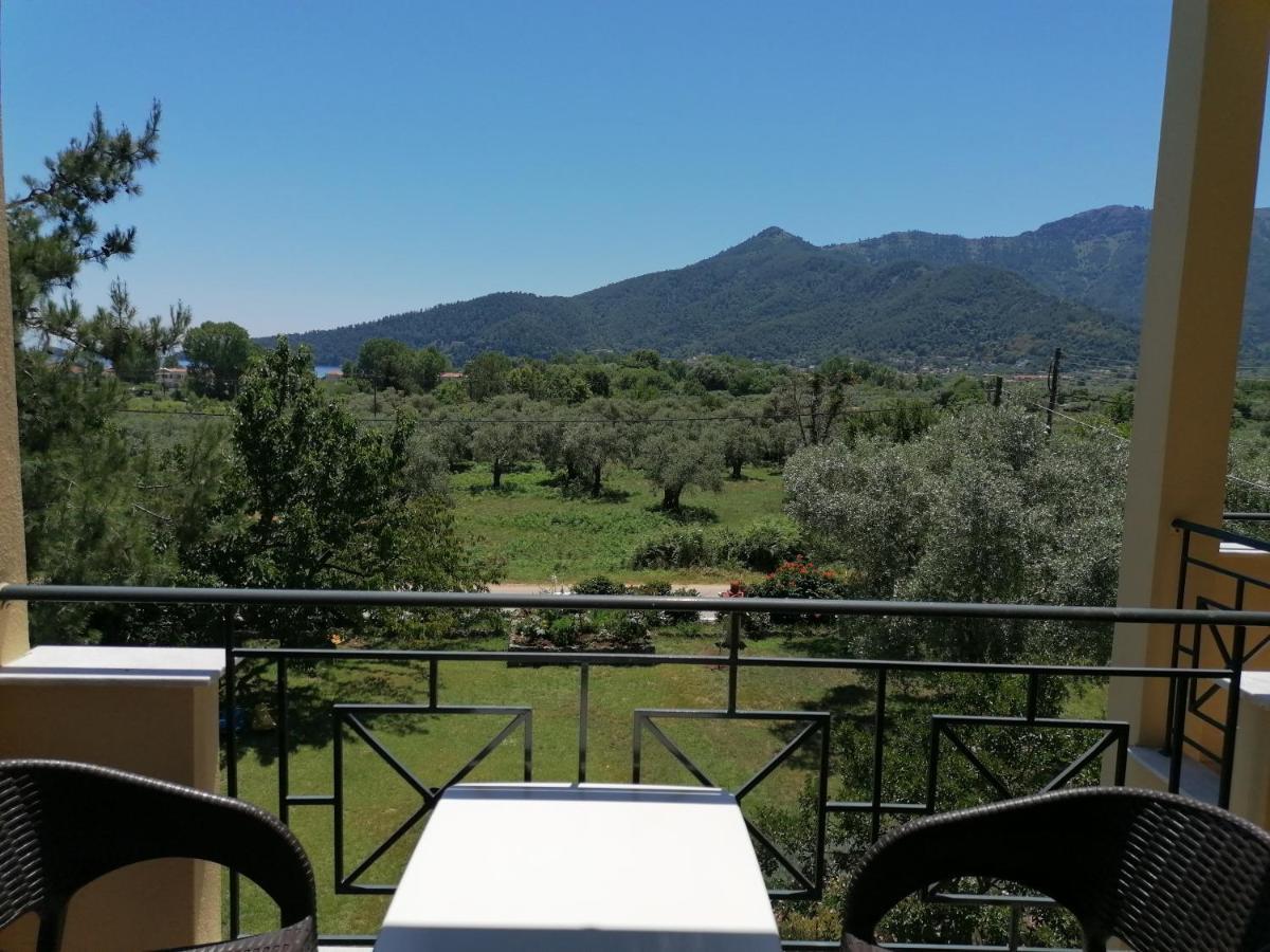 Nostos Studios Golden Beach Chrisi Ammoudia Exterior foto
