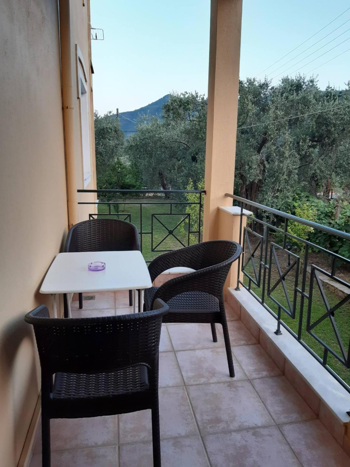 Nostos Studios Golden Beach Chrisi Ammoudia Zimmer foto